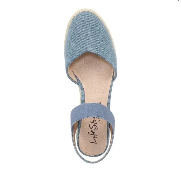 NWB Life Stride Kimmie Espadrille sandals. Size 6W. Denim Blue. - Picture 5 of 10